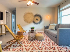 La Vie Boheme 2 - Charming Oasis w Parking
